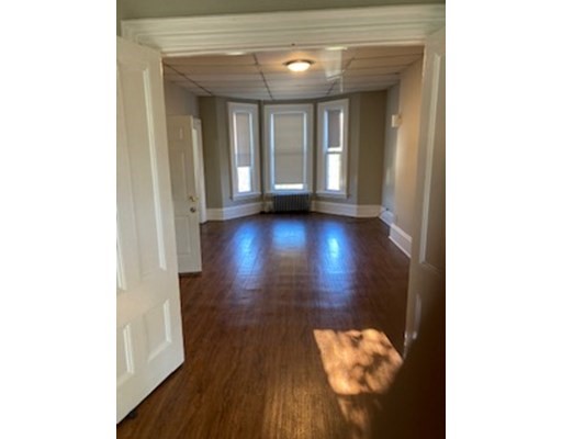 1 bed, 1 bath apartment for rent at 7 Winthrop St Unit 2, Roxbury — photo 8 of 14