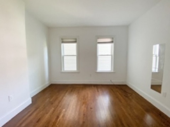 4 bed, 1 bath apartment for rent at 25 Marney St Unit 1, East Cambridge — photo 4 of 9