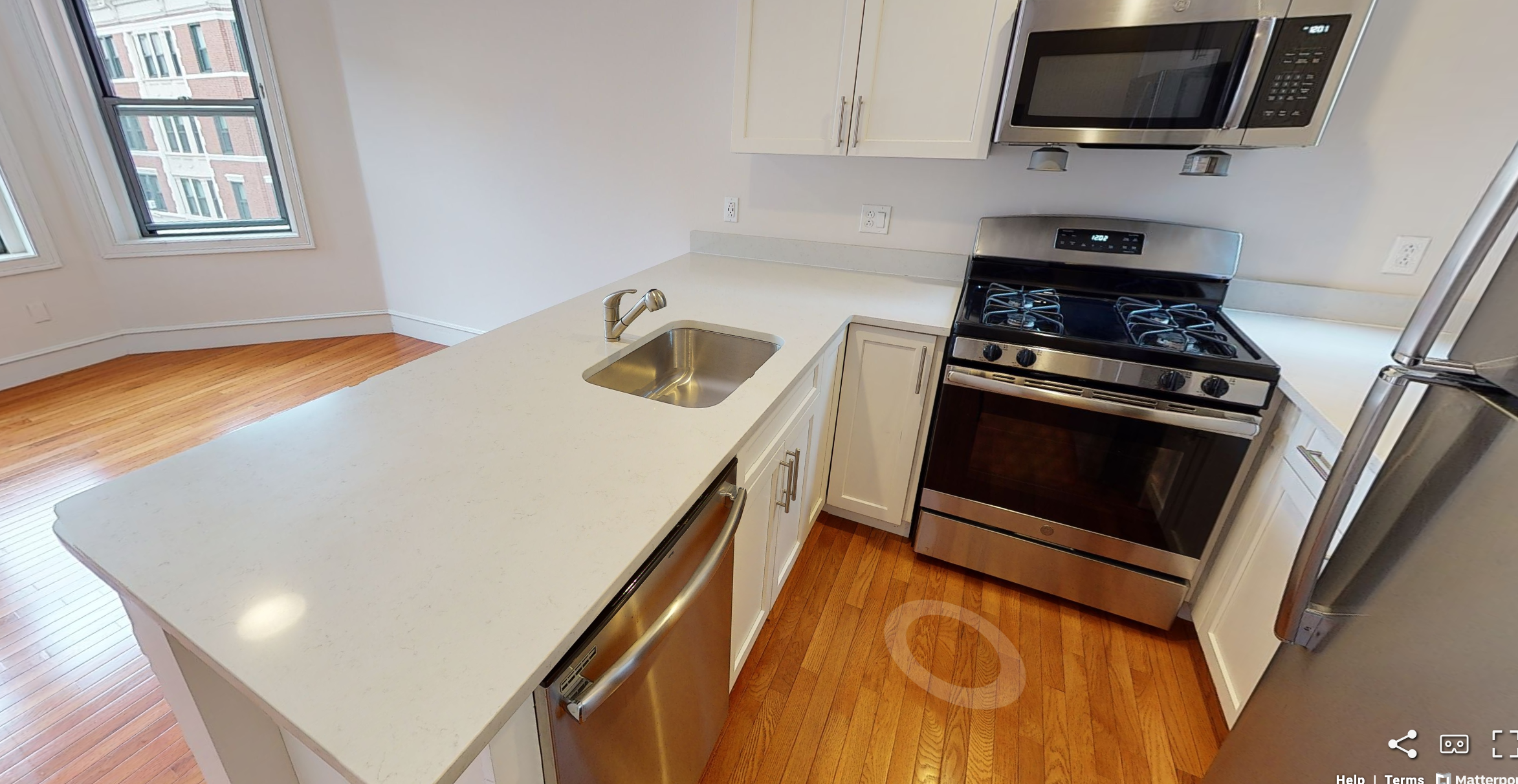 1 bed, 1 bath apartment for rent at 49 Burbank St Unit 1, Fenway — photo 2 of 2