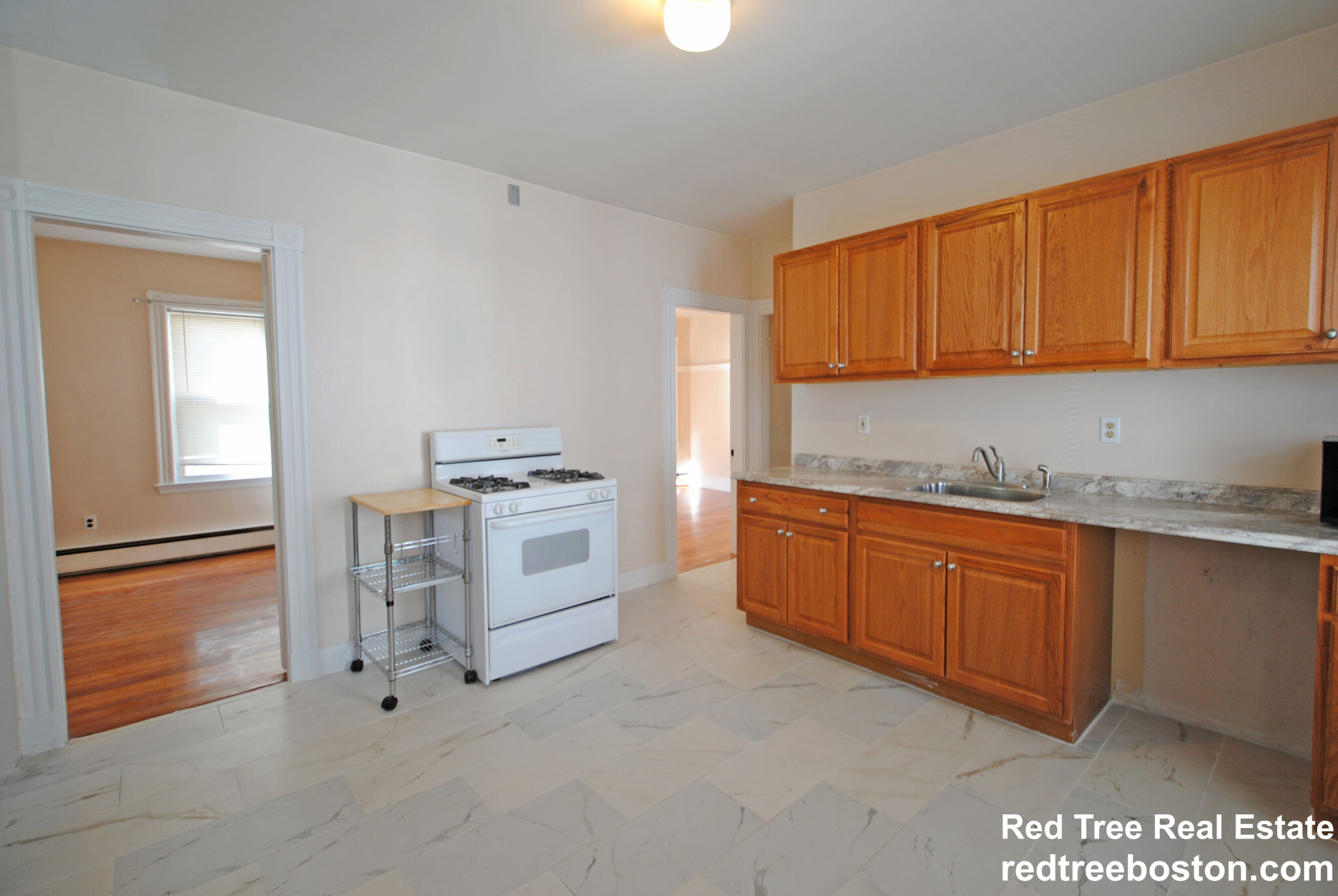 3 bed, 1 bath apartment for rent at 32 Raven St Unit 2, Dorchester — photo 2 of 9