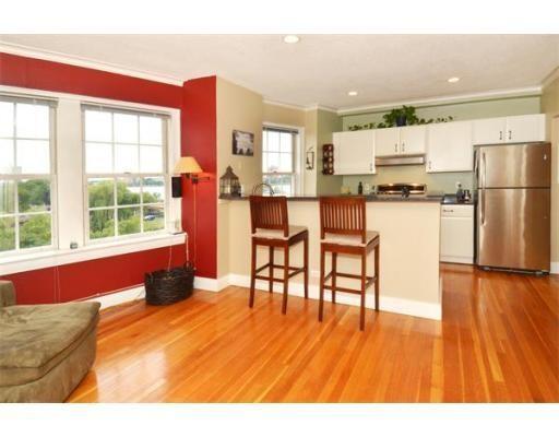 1 bed, 1 bath apartment for rent at 534 Beacon St Unit 604, Fenway — photo 2 of 9