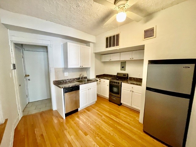 1 bed, 1 bath apartment for rent at 20 Stillman St Unit 2F, North End — photo 1 of 8