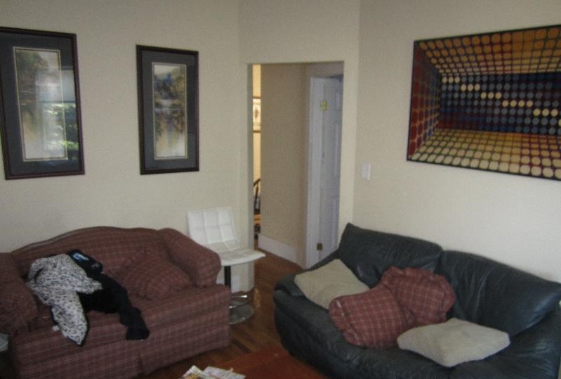 3 bed, 1 bath apartment for rent at 861 East 1st St Unit 3, South Boston — photo 2 of 10