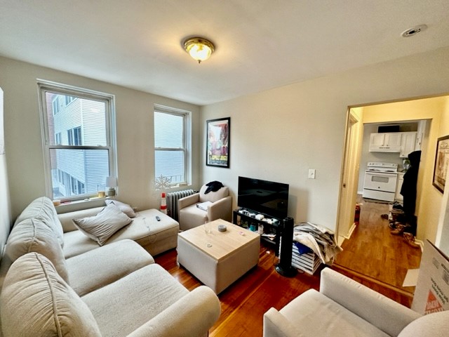 2 bed, 1 bath apartment for rent at 224 Hanover St Unit 8R, North End — photo 2 of 17