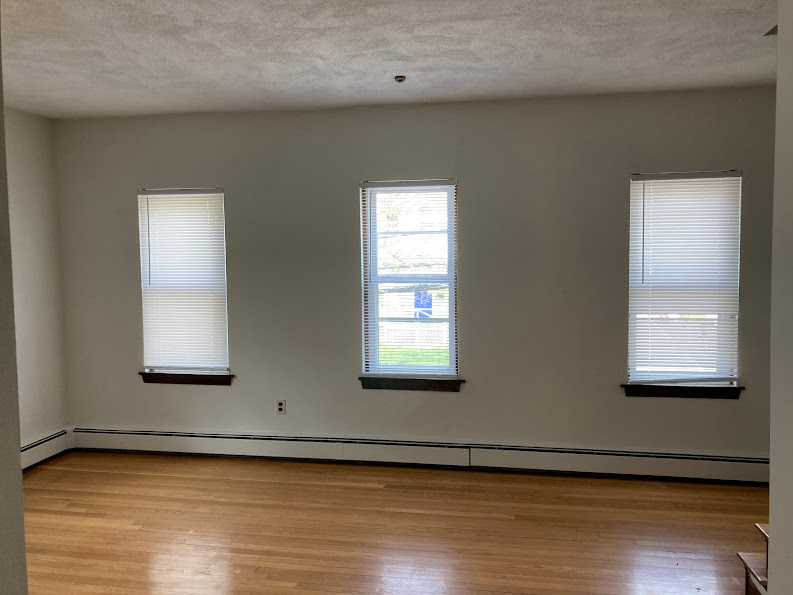 3 bed, 1 bath apartment for rent at 320 Granite St Unit 2, Quincy — photo 2 of 22