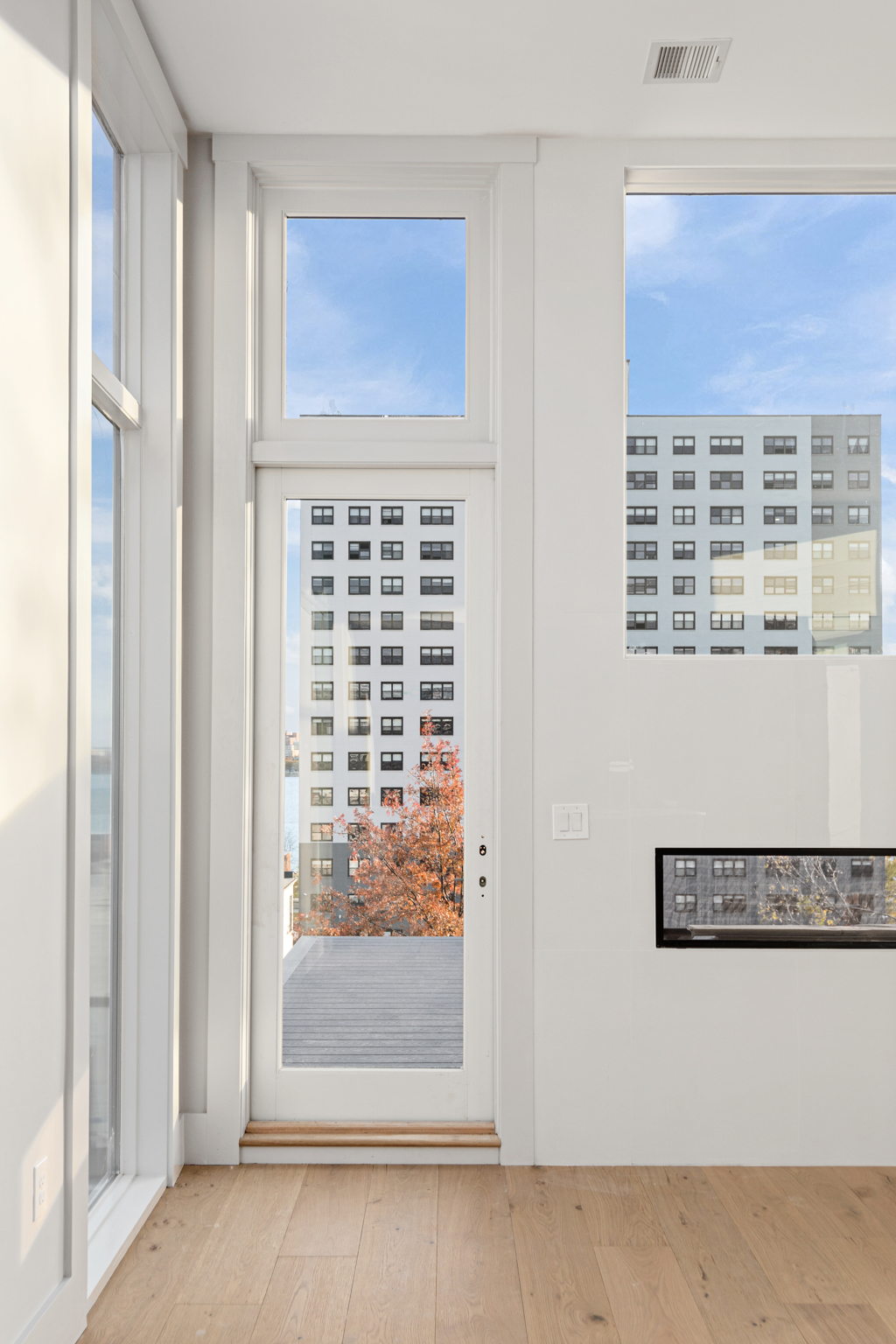 3 bed, 3.5 bath apartment for rent at 409 E 7th St Unit Penthouse, South Boston — photo 13 of 39