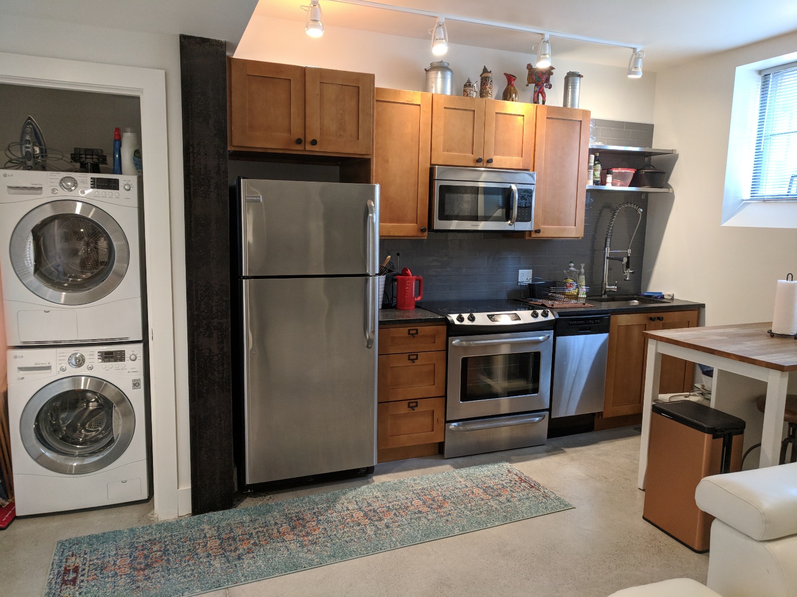 Studio bed, 1 bath apartment for rent at 20 Sunnyside St Unit 3, Jamaica Plain — photo 2 of 6