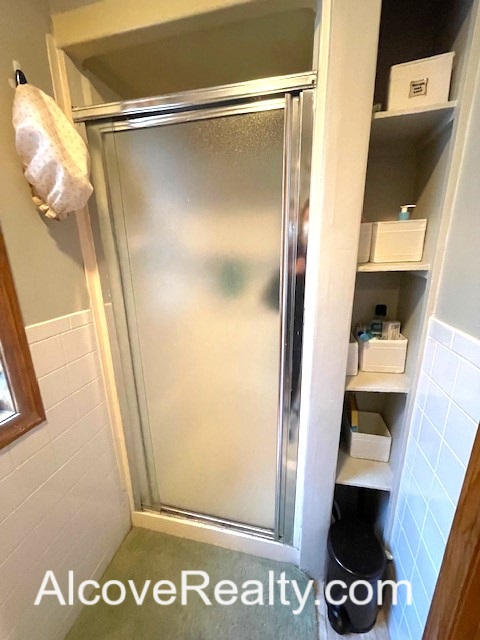 5 bed, 2 bath apartment for rent at 66 Simpson Ave Unit 1, Tufts — photo 17 of 22
