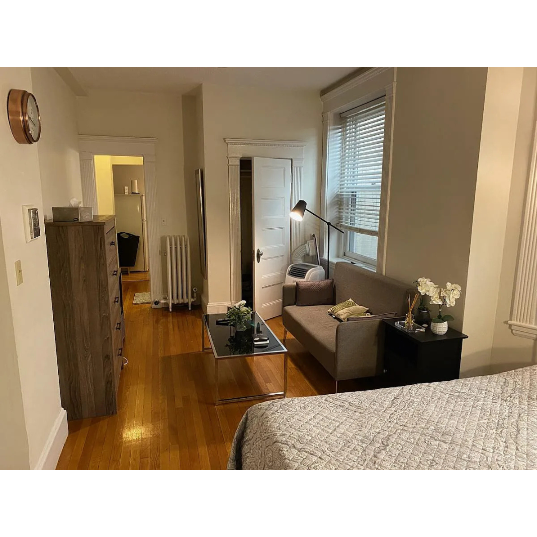 8 Garrison St, Back Bay