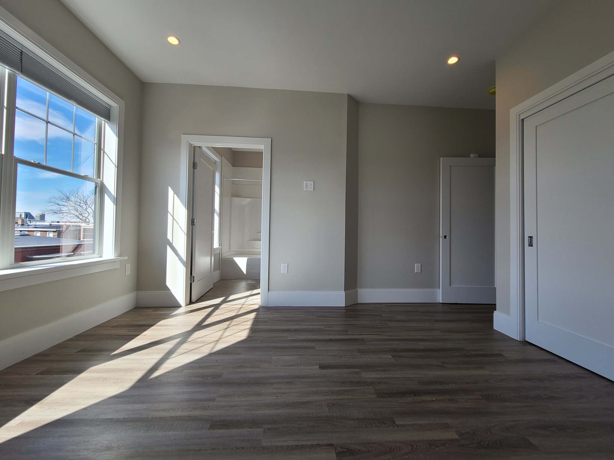 3 bed, 2 bath apartment for rent at 27 Vinton St Unit 3, South Boston — photo 20 of 33