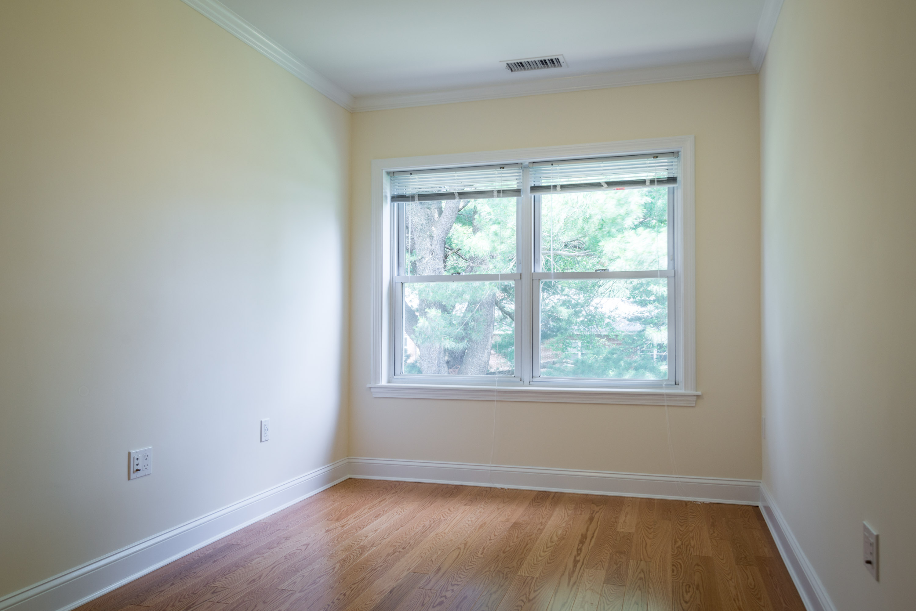 2 bed, 1 bath apartment for rent at 563 Vfw Pkwa Unit 0, Chestnut Hill — photo 20 of 39