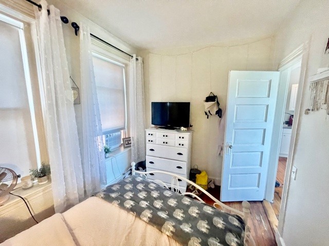 2 bed, 1 bath apartment for rent at 109 Charter St Unit 2, North End — photo 20 of 20