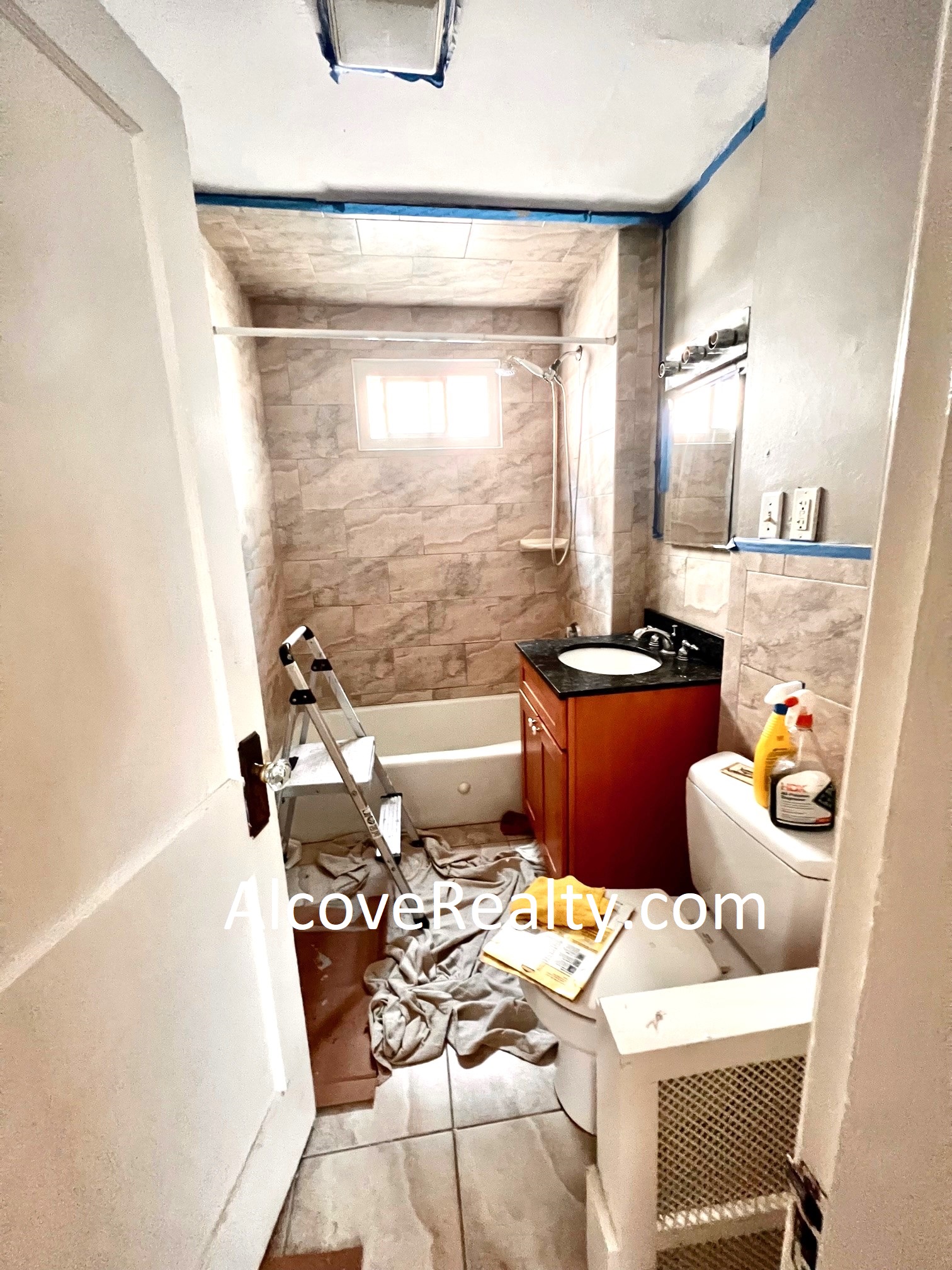 2 bed, 1 bath apartment for rent at 74 Melrose St Unit 1, Arlington — photo 19 of 21