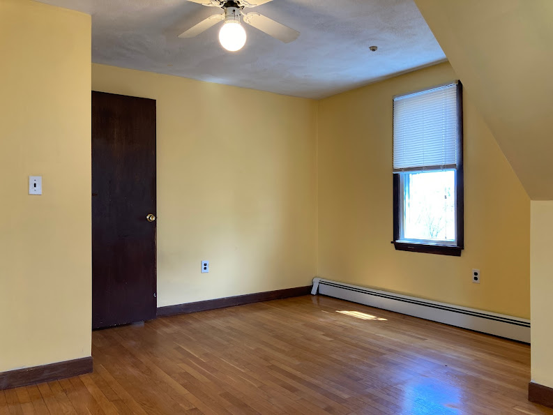 3 bed, 1 bath apartment for rent at 320 Granite St Unit 2, Quincy — photo 20 of 22