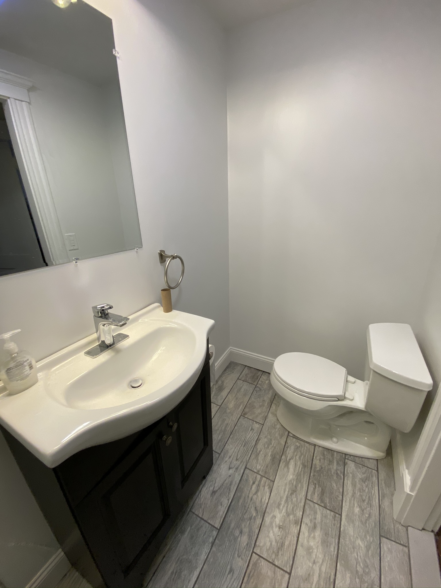 5 bed, 2.5 bath apartment for rent at 200 Commonwealth Ave Unit 1, Newton — photo 3 of 3