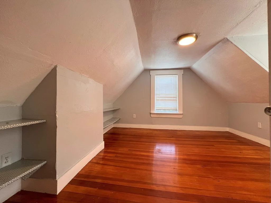 173 Granite St, Quincy