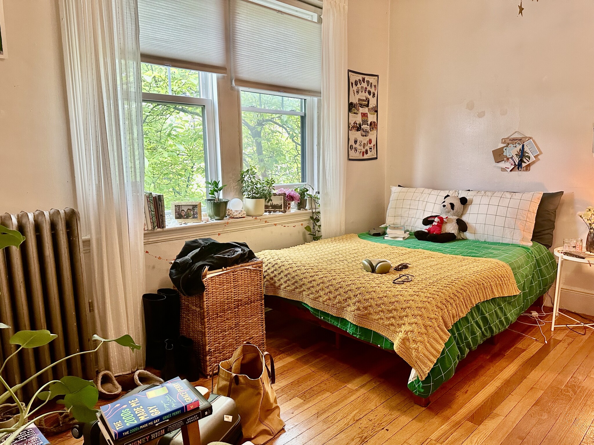 25A Mount Hood Rd, Brighton