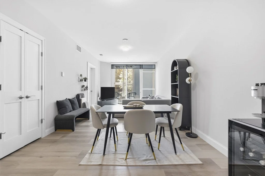 771 Harrison Ave, South End