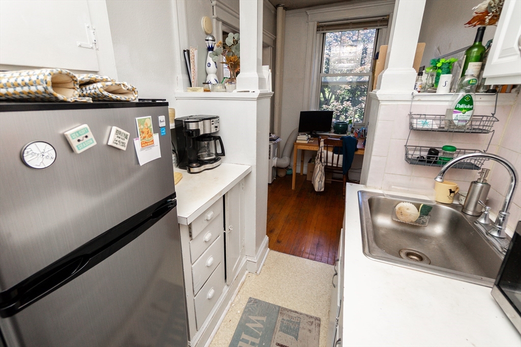 118 Riverway, Fenway