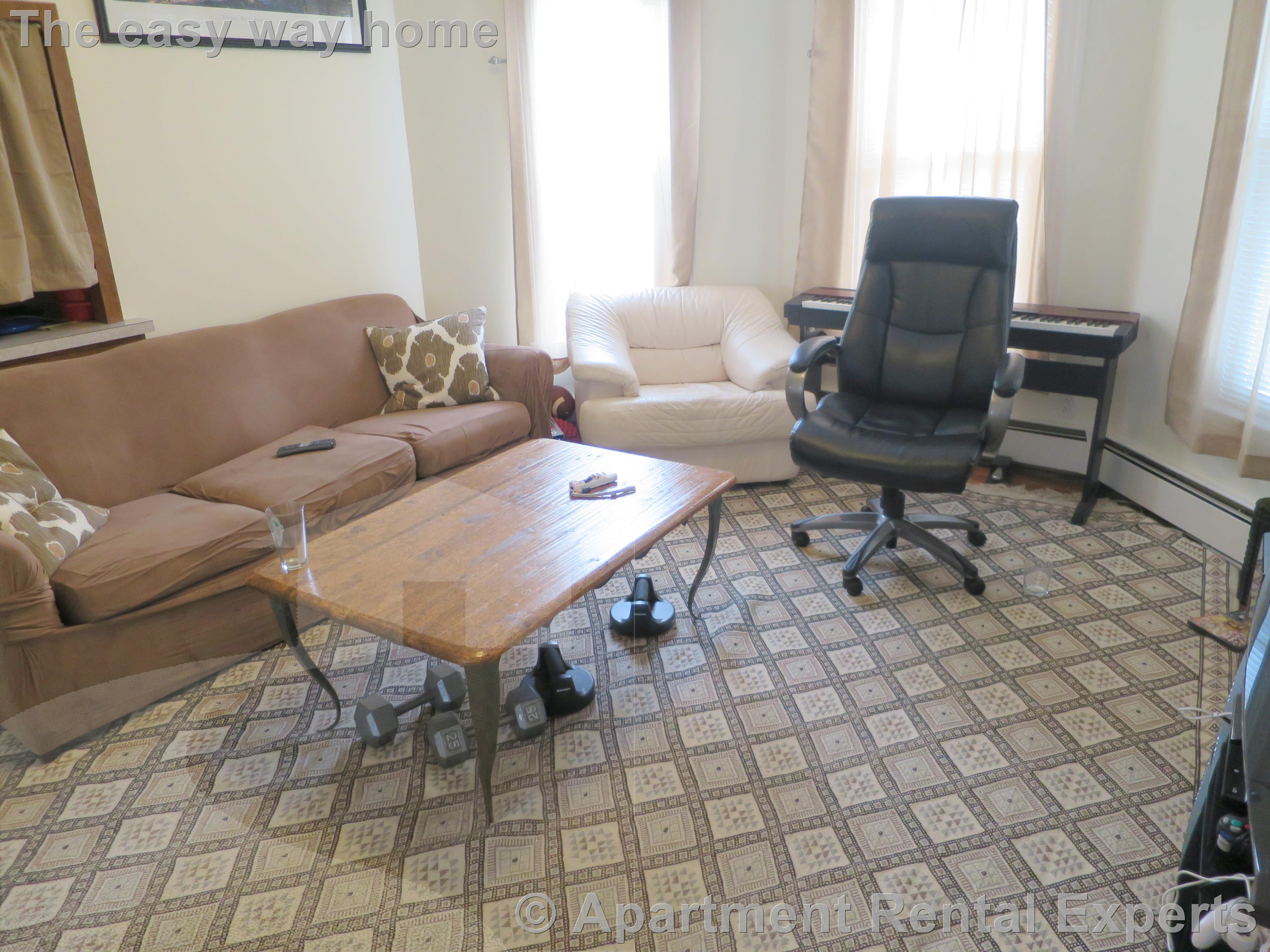 17-19 Cutter Ave, Davis Square