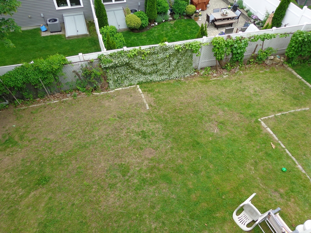 185 Edenfield Ave, Watertown