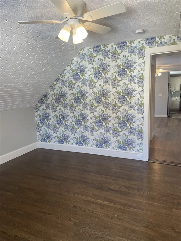 13 Cleveland St, Hyde Park