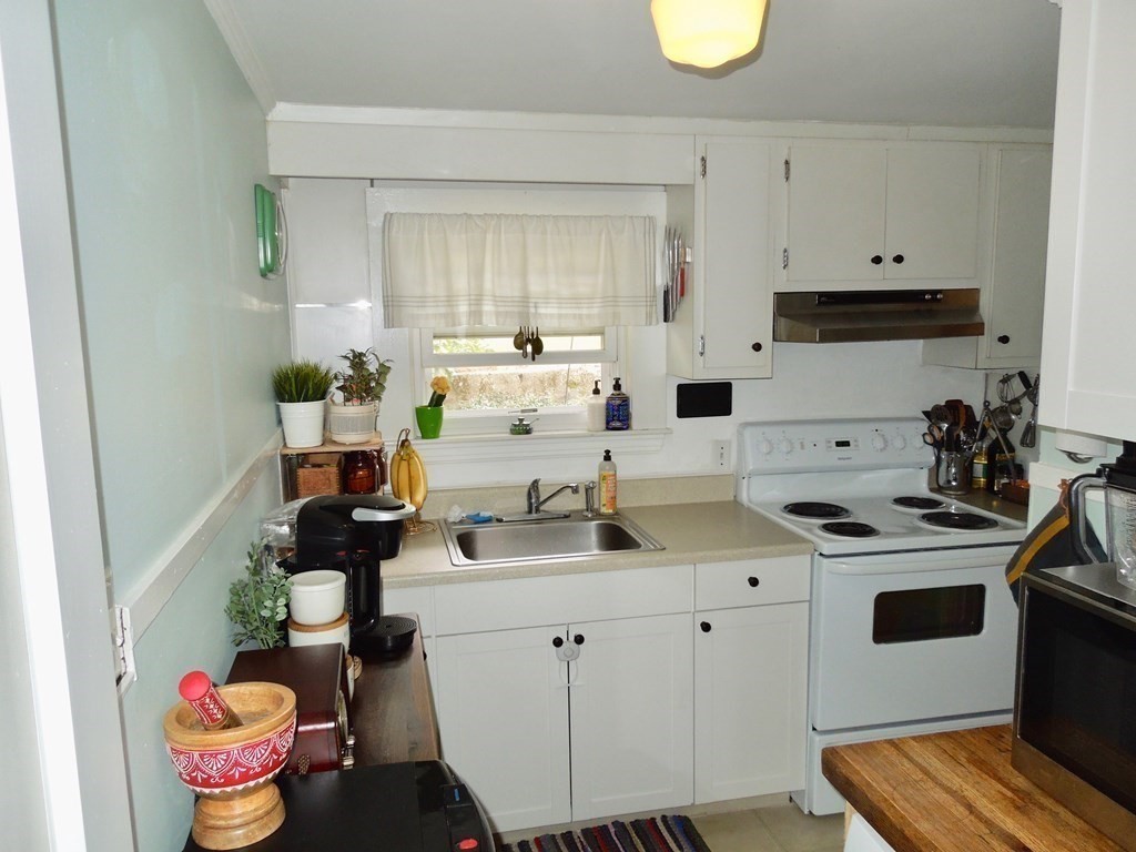 301R Court St, Plymouth