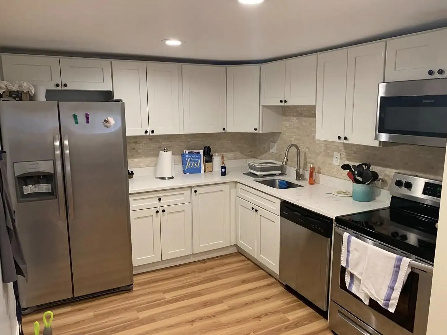 71 Oxford Ave, Strawberry Hill