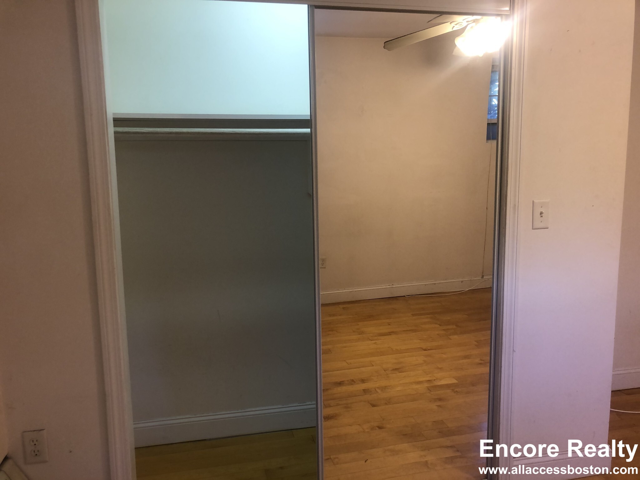 1555 Beacon St, Brookline