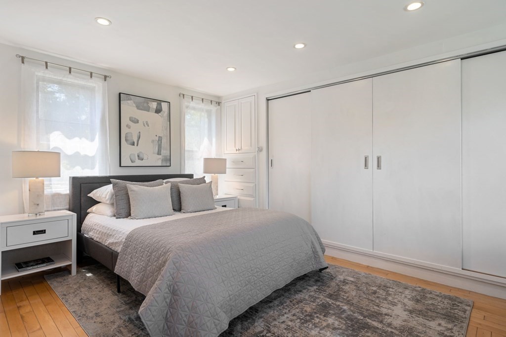 1 bed, 1.5 bath apartment for rent at 201 West Springfield Unit 3, South Boston — photo 4 of 16