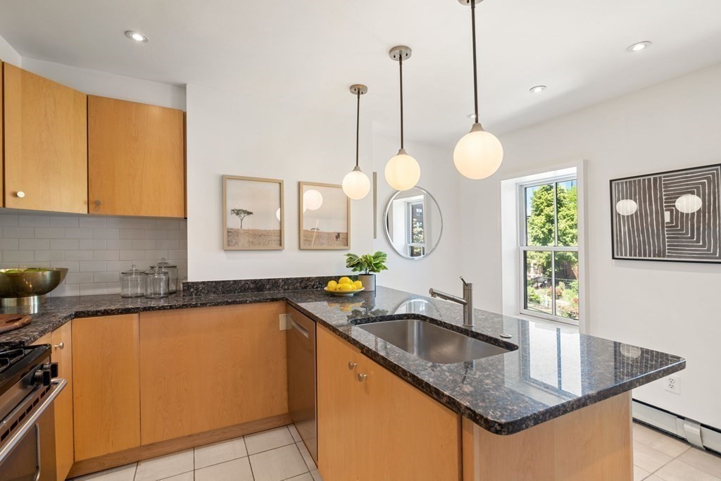 1 bed, 1.5 bath apartment for rent at 201 West Springfield Unit 3, South Boston — photo 5 of 16