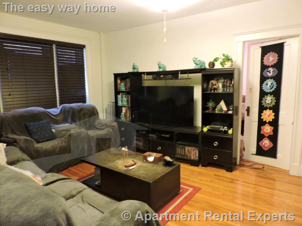 1 bed, 1 bath apartment for rent at 11 Gray St Unit Two, Porter Square — photo 10 of 15