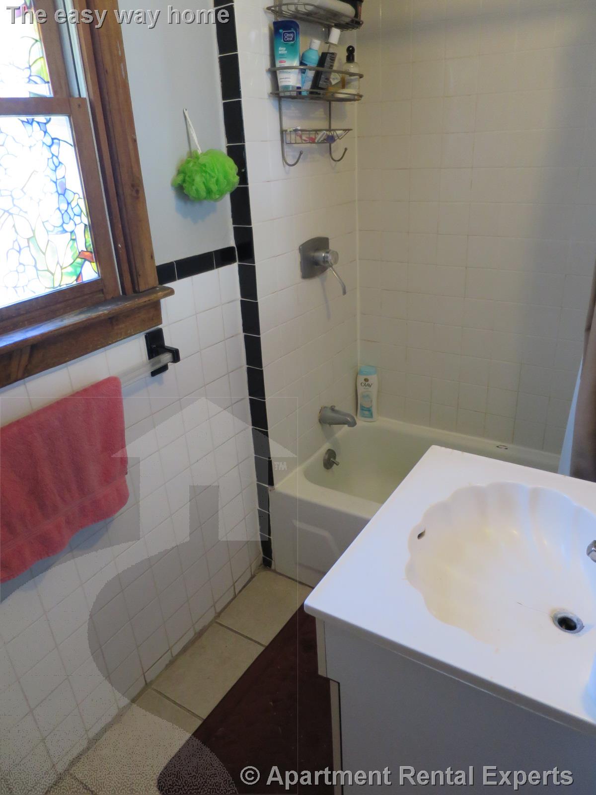 9 Parker Pl, Porter Square