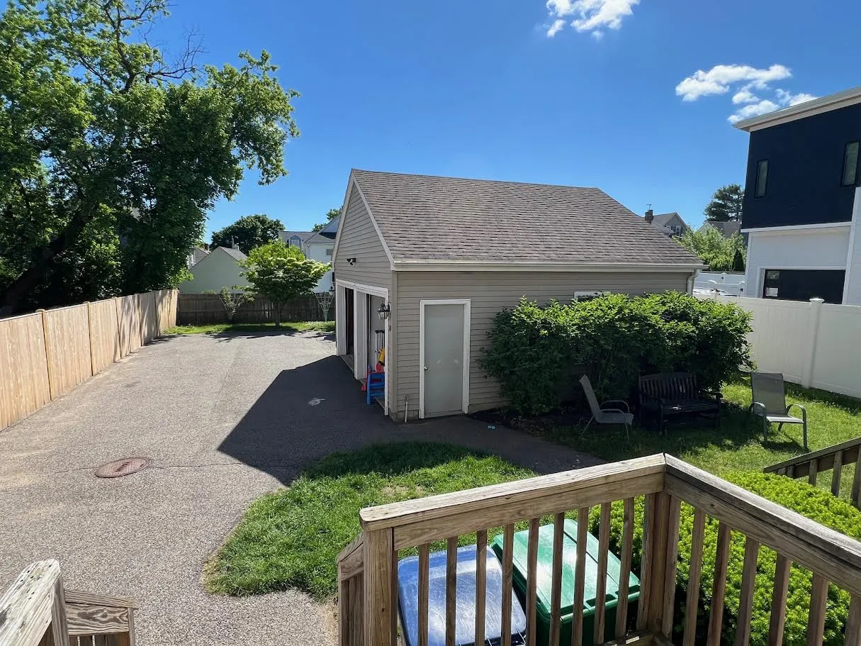 86 Chapel St, Nonantum