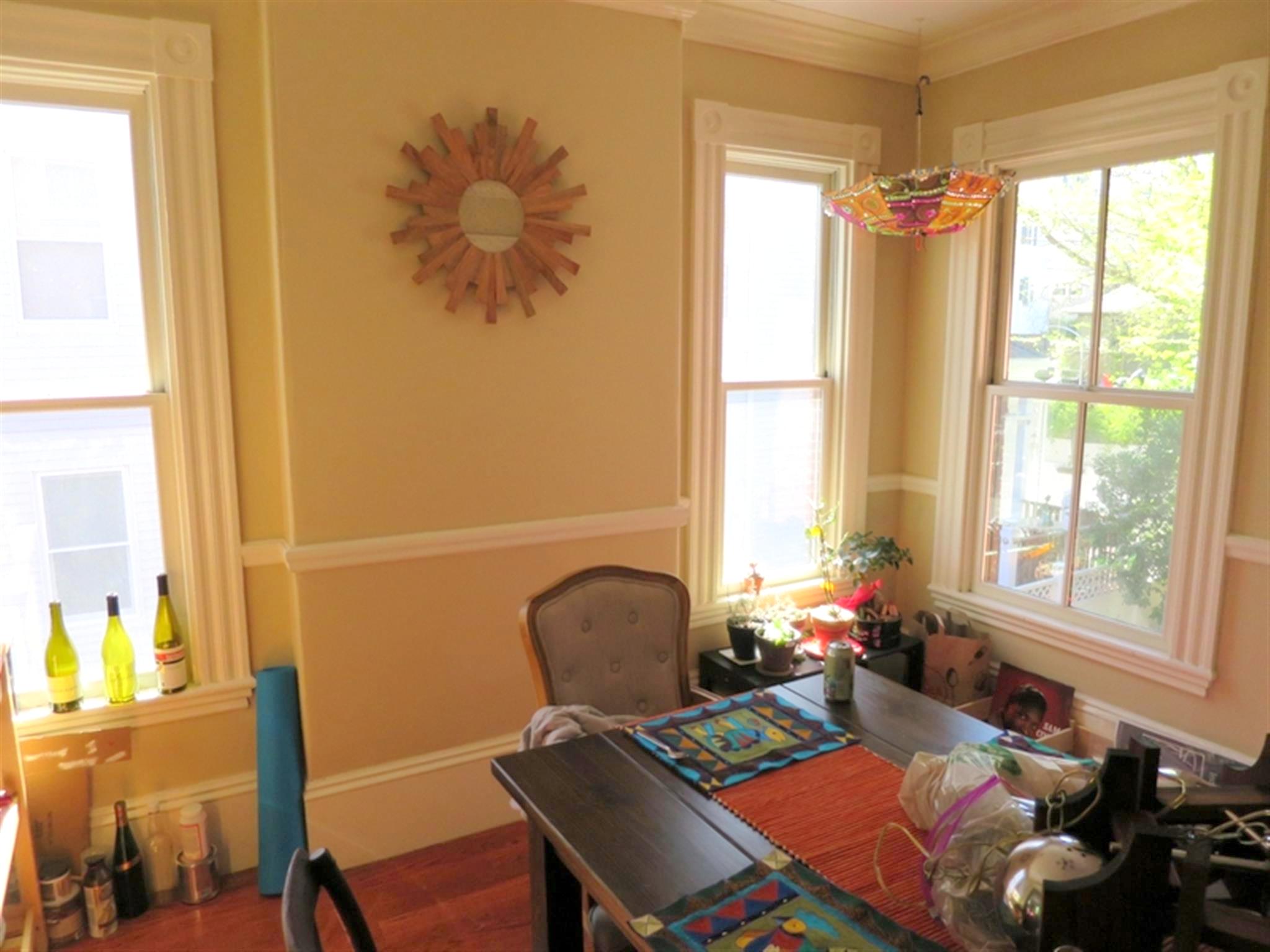 4.5 bed, 2 bath apartment for rent at 5 Prospect Hill Ave Unit 2, Prospect Hill — photo 4 of 17