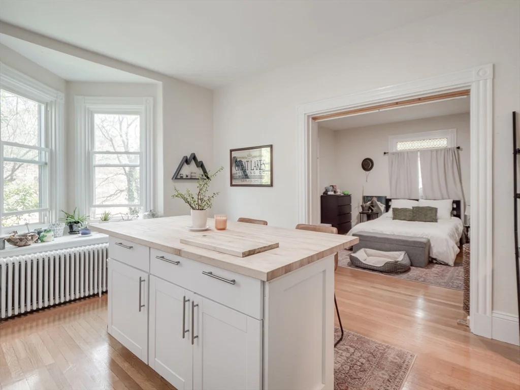 3 Monmouth St, Spring Hill