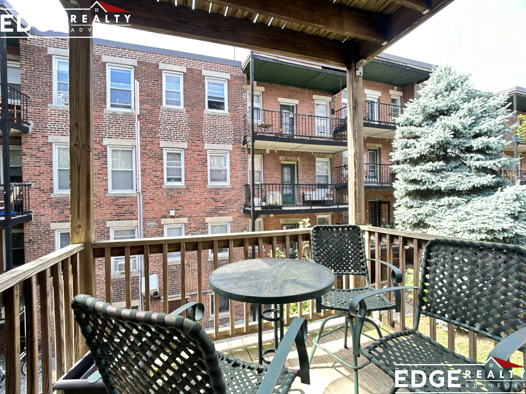 26 Park Vale Ave, Brighton