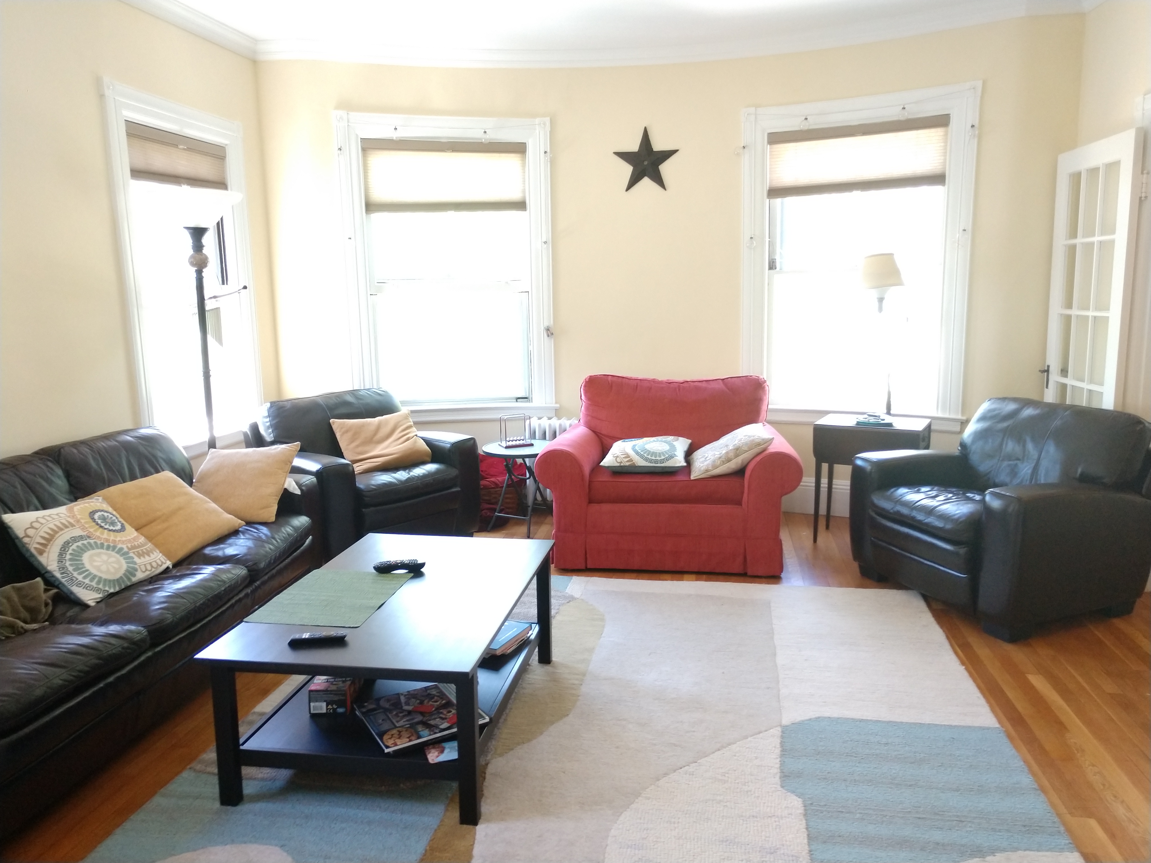 4 bed, 3 bath apartment for rent at 29 Naples Rd Unit 2, Coolidge Corner — photo 3 of 11