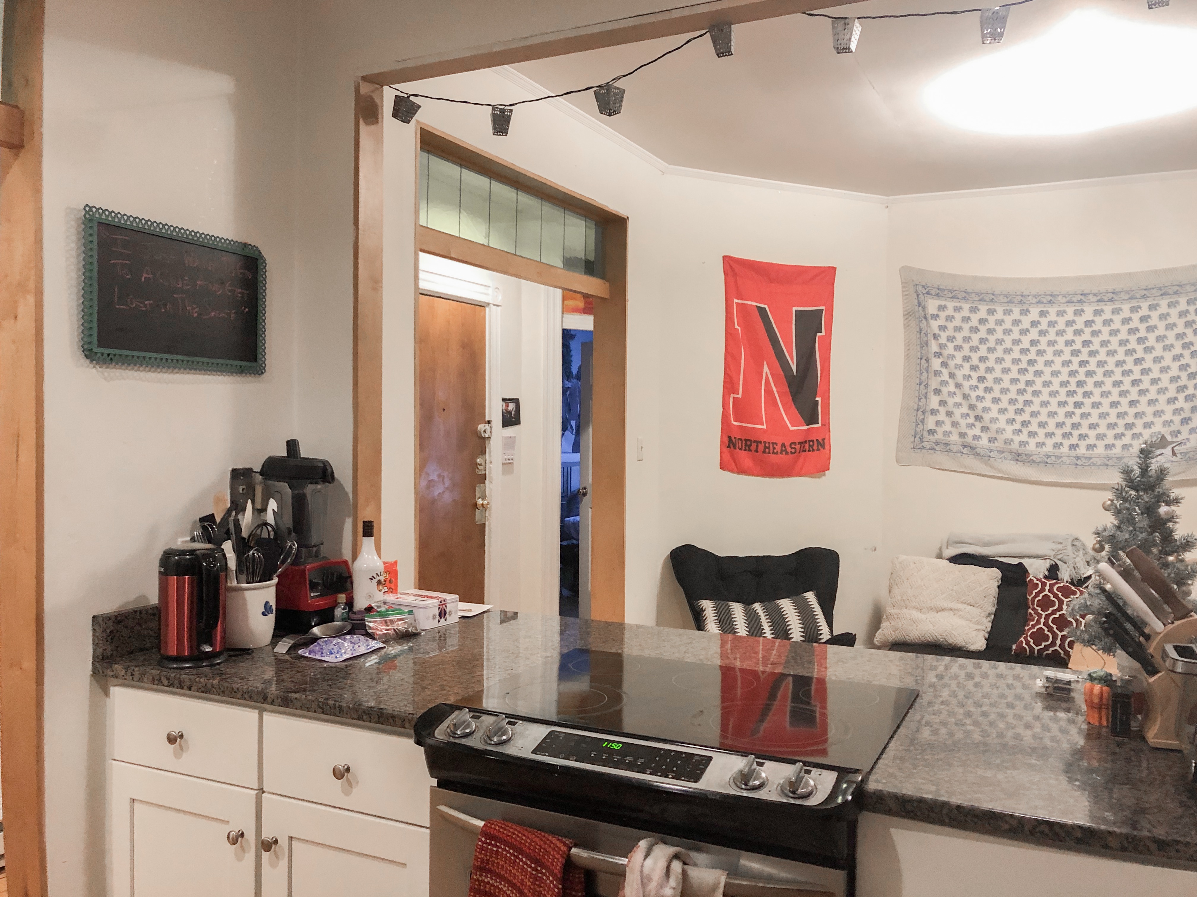 4 bed, 1 bath apartment for rent at 616 Columbus Unit 5, Fenway — photo 8 of 9
