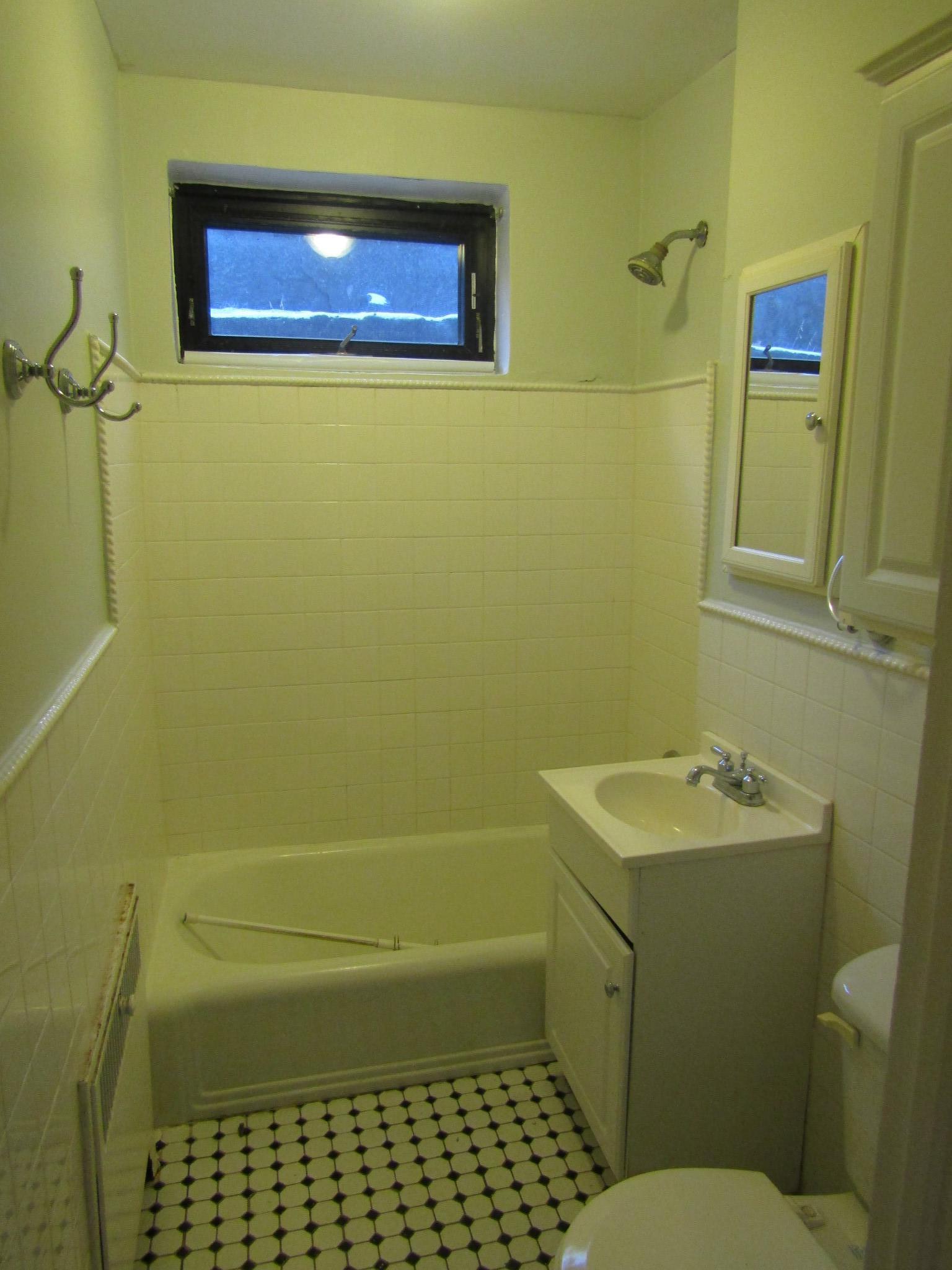 65 Strathmore Rd, Brighton