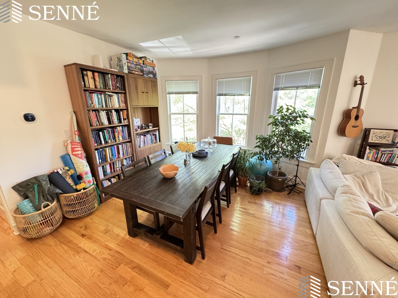 18 Whitney Ave, Cambridgeport