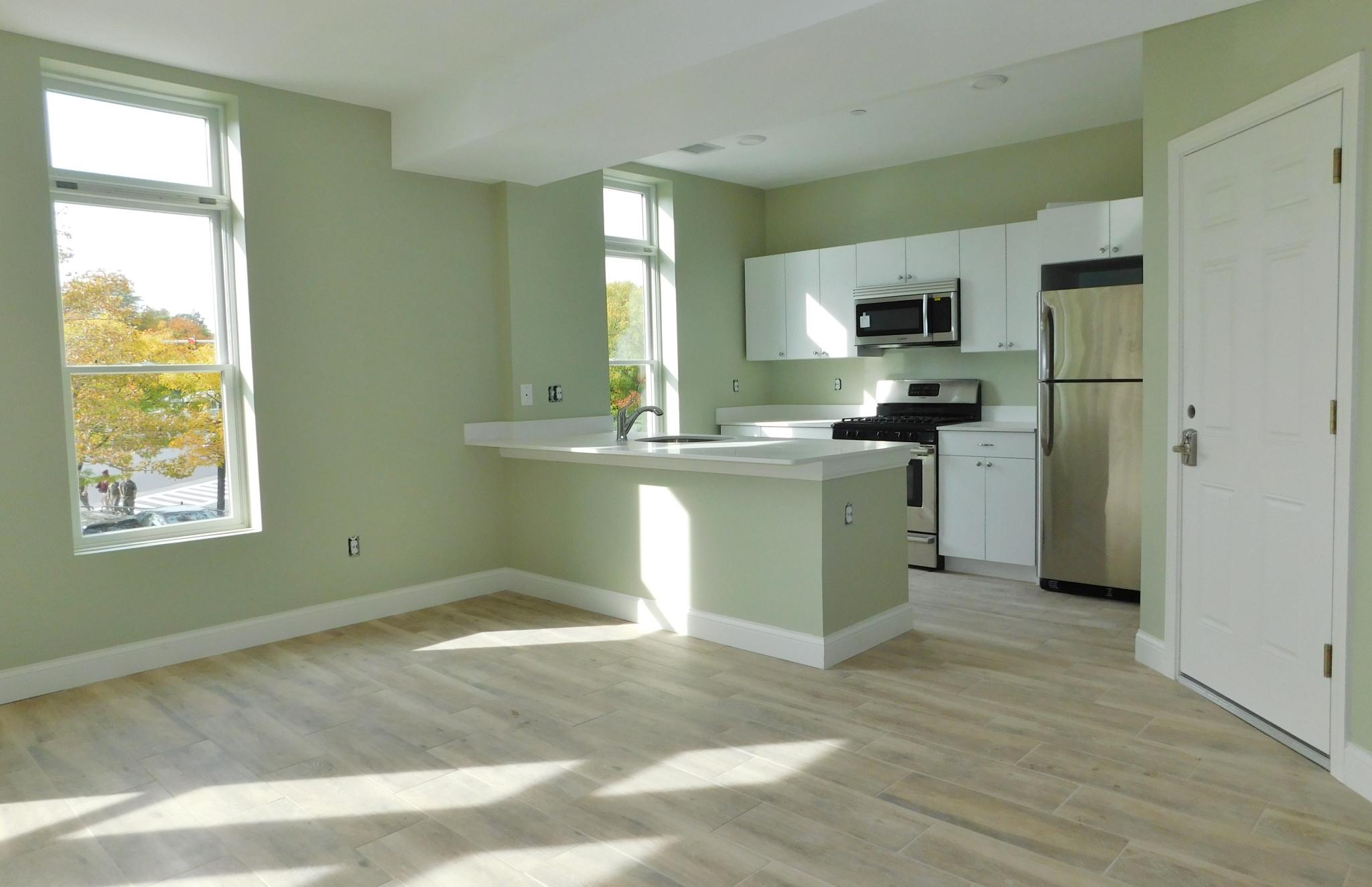 409 Dudley St, Roxbury