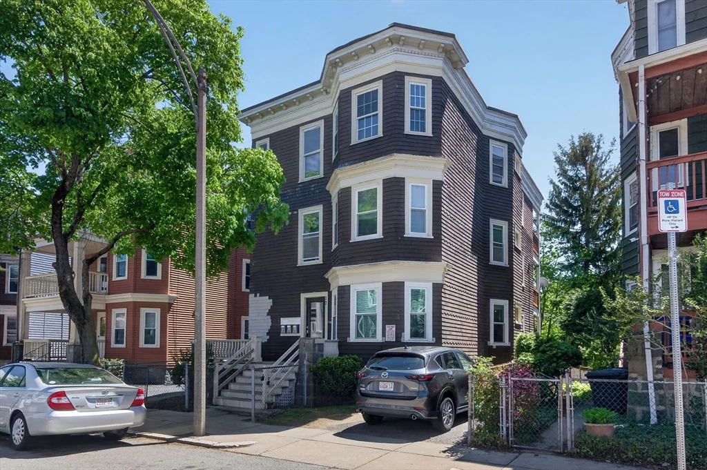 17 Chelmsford St, Dorchester