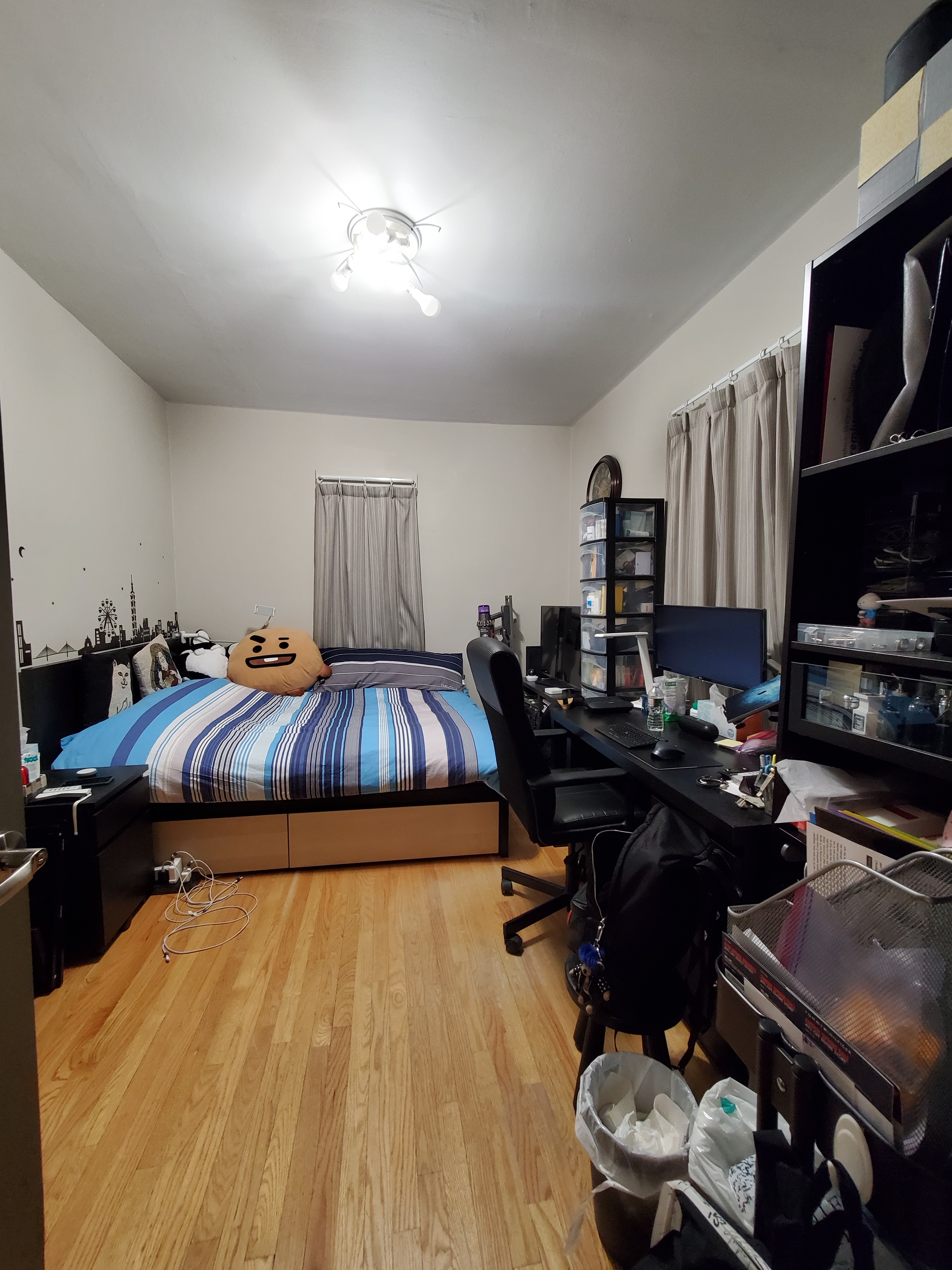 5 bed, 2 bath apartment for rent at 20 Greylock Rd Unit 1, Allston — photo 6 of 14