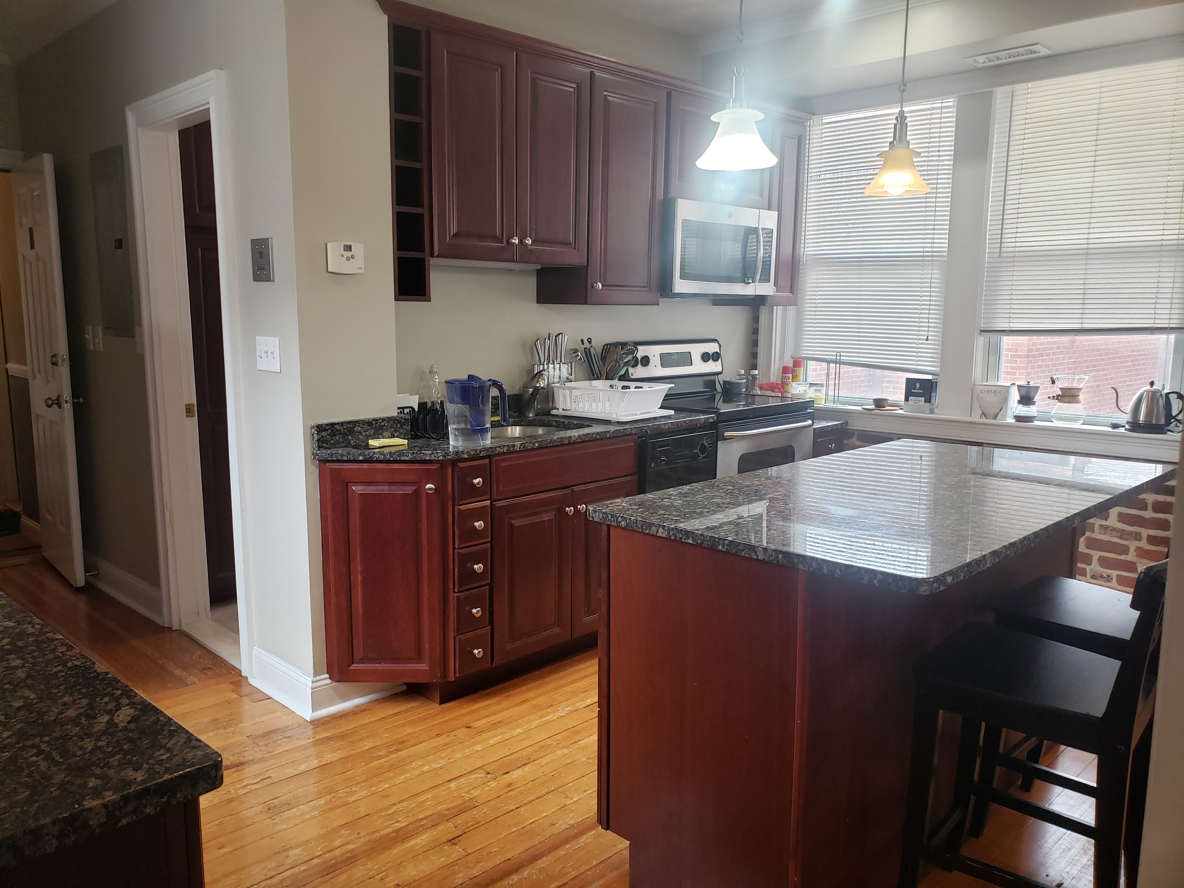 2 bed, 1 bath apartment for rent at 34 Clark St Unit 10, North End — photo 2 of 21