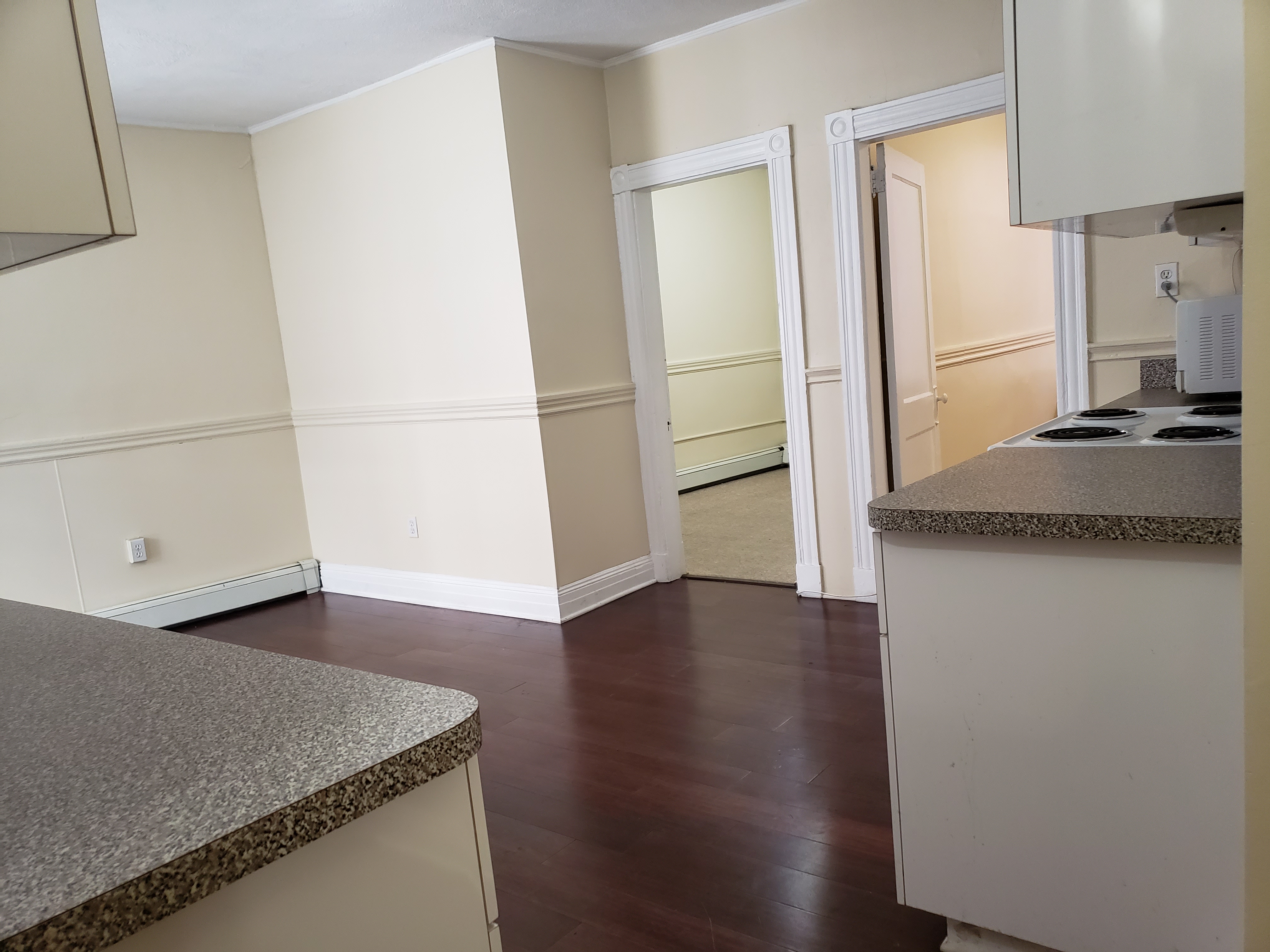 3 bed, 1 bath apartment for rent at 452 Hanover St Unit 203, North End — photo 4 of 20