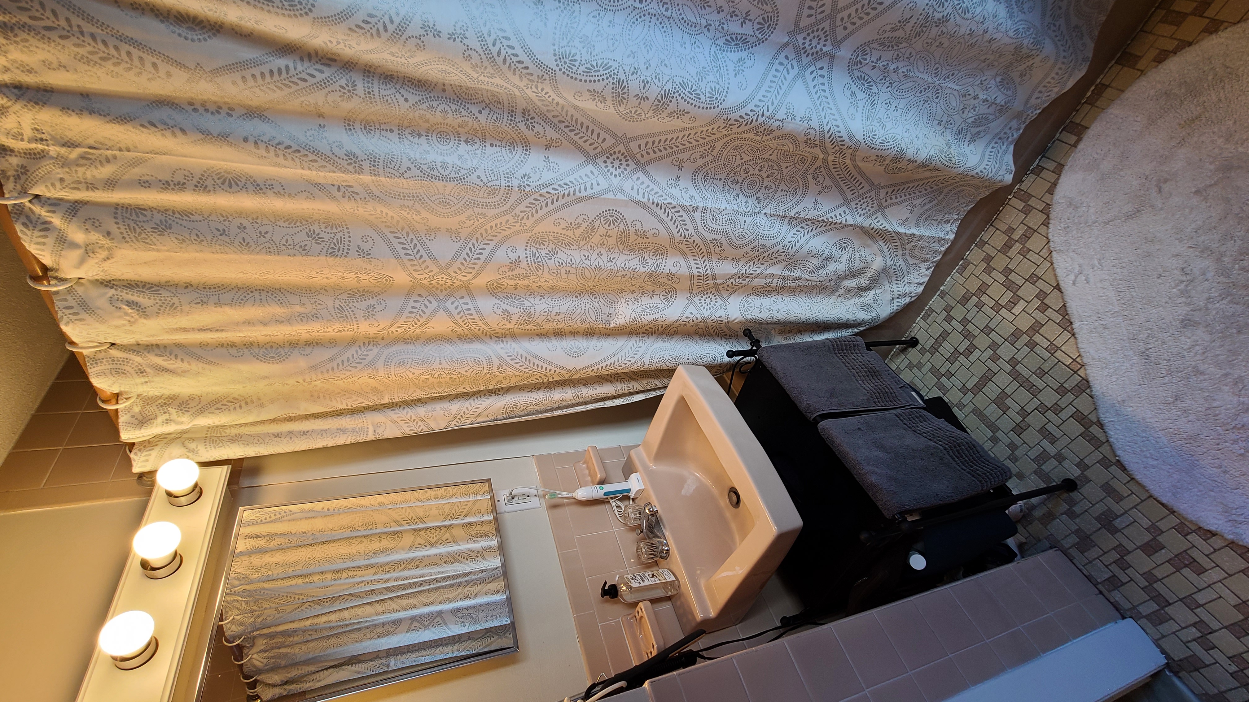 1 bed, 1 bath apartment for rent at 5 Charter St Unit 8, North End — photo 11 of 11