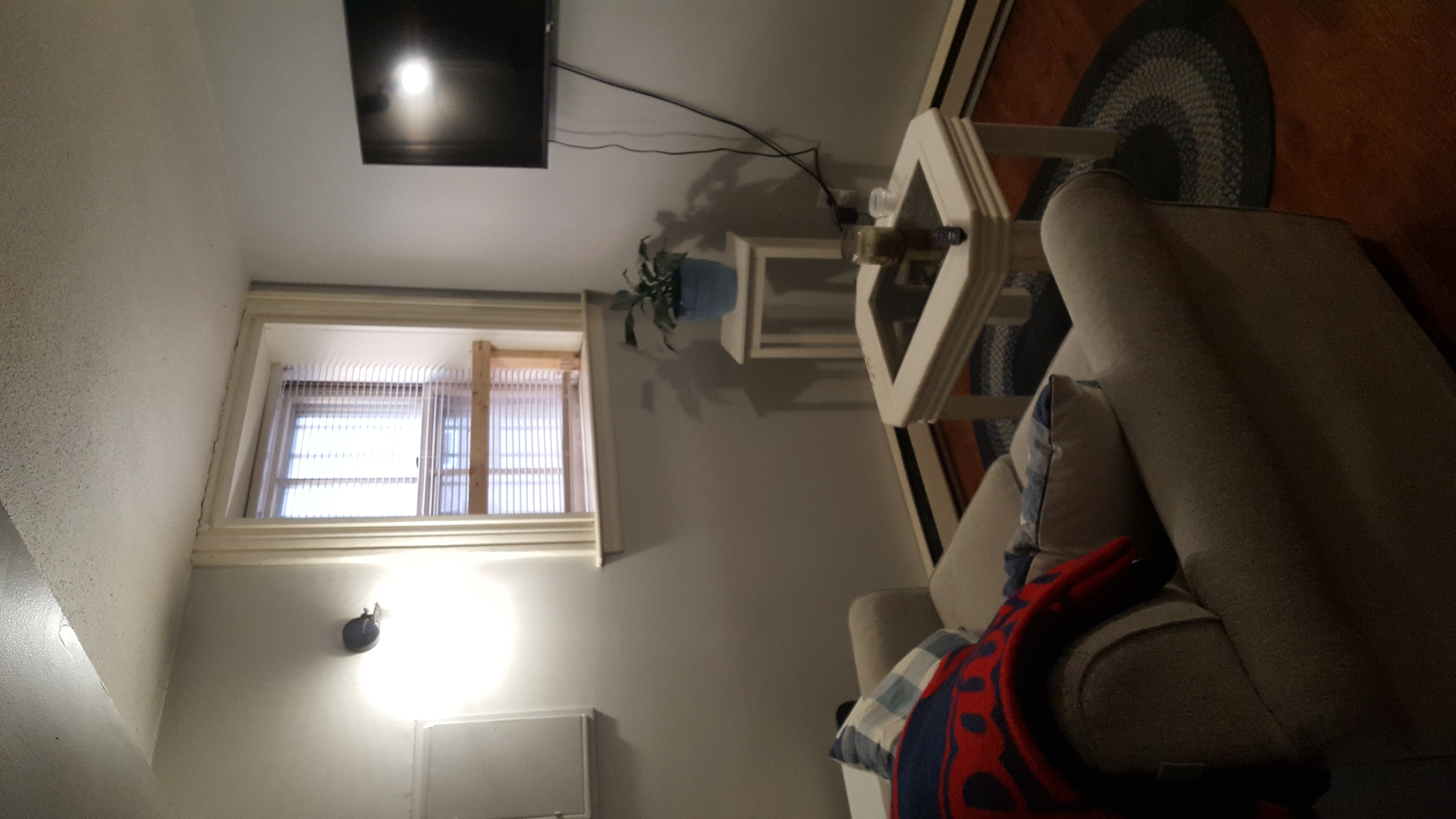 Studio bed, 1 bath apartment for rent at 26 Temple St Unit 1R, Beacon Hill — photo 1 of 5