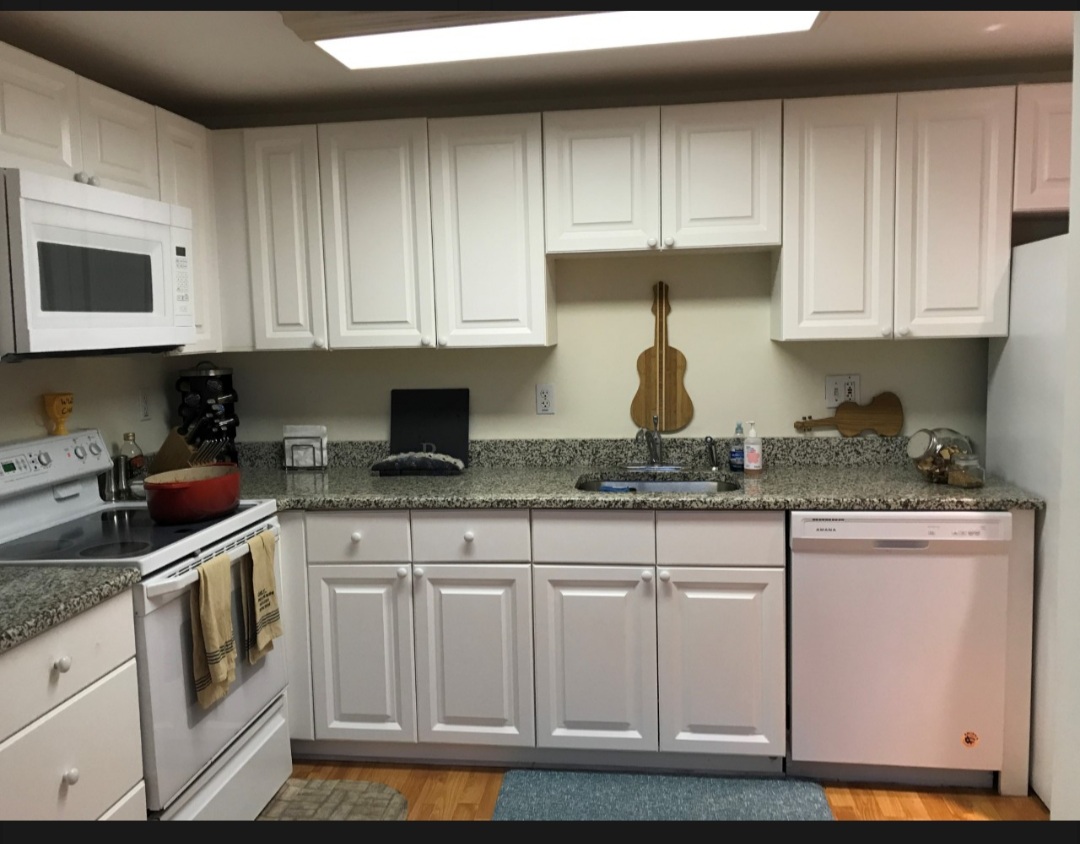 2 bed, 2 bath apartment for rent at 60 Glen Rd Unit T4, Brookline Village — photo 1 of 17