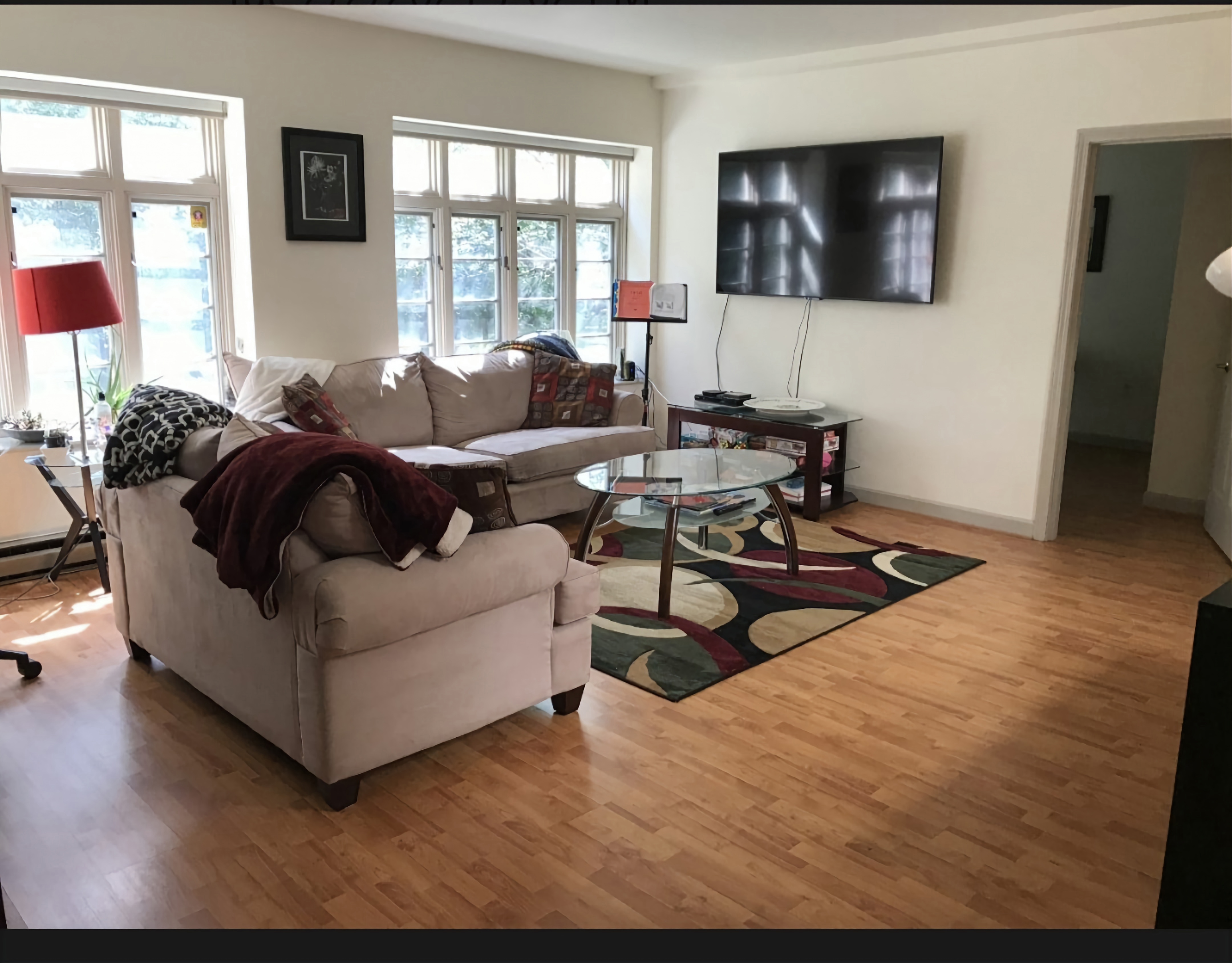 2 bed, 2 bath apartment for rent at 60 Glen Rd Unit T4, Brookline Village — photo 4 of 17